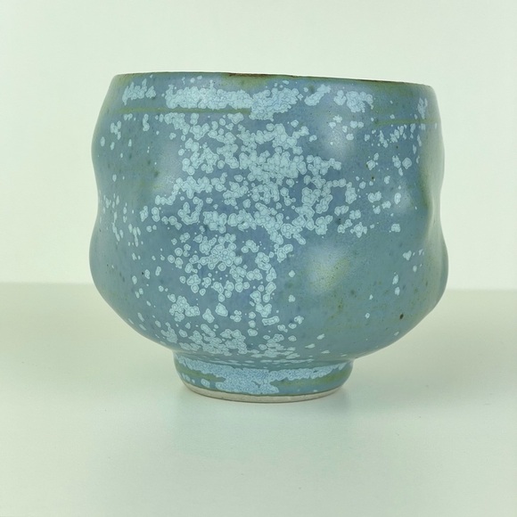 Organic Shape Freeform Pottery Cup Vase Artist Stamped H Blue Green Pedestal Bud - Picture 2 of 16